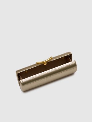 Pearl Clutch