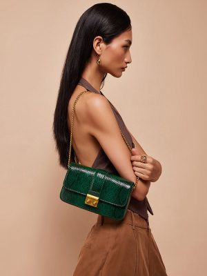 Gwen Shoulder Bag