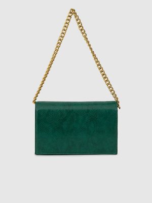 Mila Shoulder Clutch