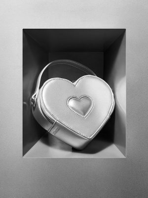 Sweet-Heart Crossbody Bag